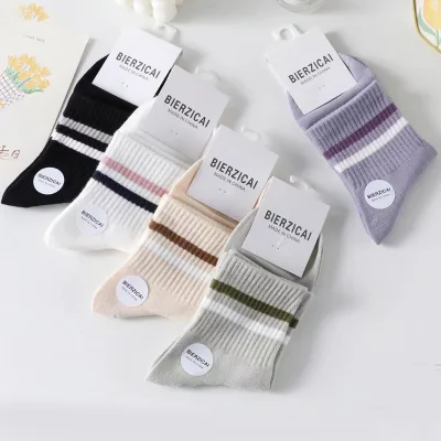 Women's Mid-Calf Cotton Socks Striped with Contrasting Colors Trendy Ins Preppy Sports Style Knitted Techniques
