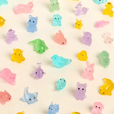 100PCs Luminous Resin Stereo Handmade Small Animal Adorable Figurine Angel Theme Model Micro Landscape Creative Desktop Car