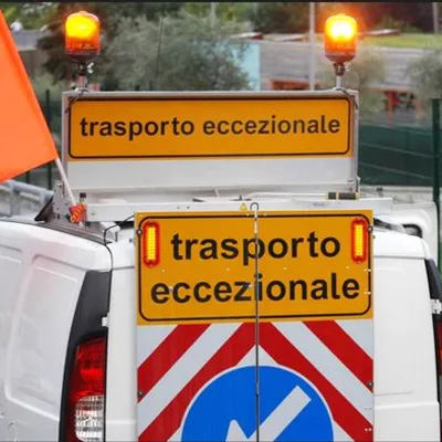 France TRASPORTO ECCEZIONALE Class 2 Over Sized Load Reflective Aluminum Sign
