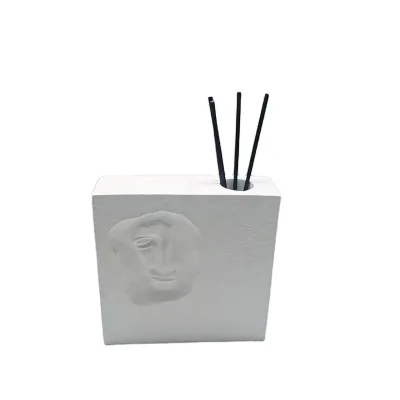 Customized Scented Bathroom Freshener Fragrance Reed Diffuser Gifts Box in Ceramic Bottle W/Gift Box