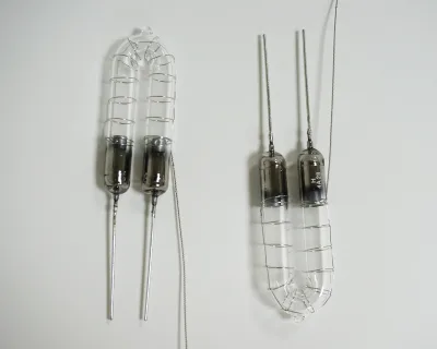The Supplier Provides High-quality Flash Tubes Suitable for Small and Medium-sized Plastic Micro Injection Molding Machines
