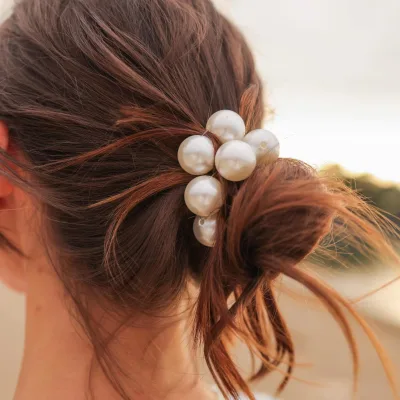 Wholesale Low Price Good Quality Practical Large Pearl Hair Tie ABS Material Available for Women and Girls' Hair Fixation