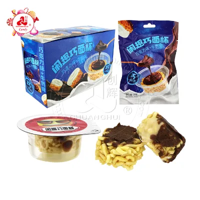 Crispy Instant Noodle Snacks with Black and White Chocolate Jam Cup