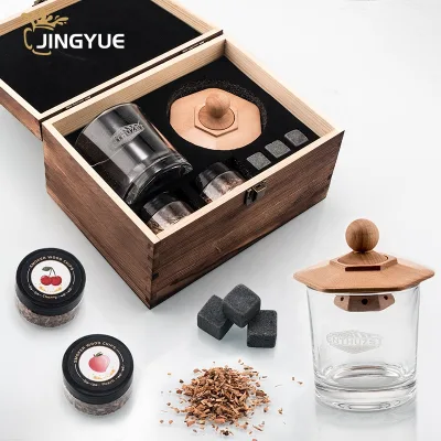 Whiskey Cocktail Smoker Set 2023 Custom Logo Bourbon Cocktail Smoker Kit With Wood Chips and Whiskey Stones in Wooden Box