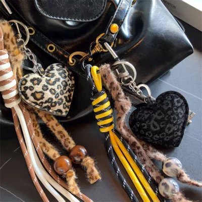 Leather Heart Keychain Leopard Print Retro Pendant Bag Charm Wallet Accessory Bag Keychain