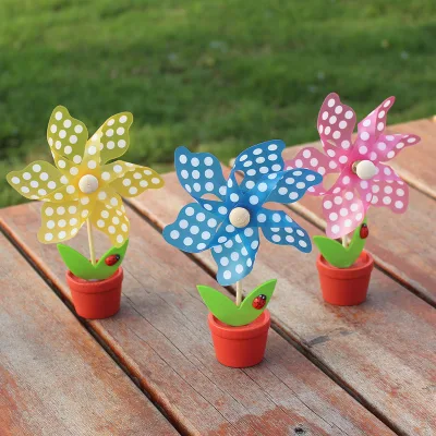 Children's Outdoor Toys Three Colorful Garden Windmills 3D Hanging Wind Rotators for Camping Parties Boxed Flowerpots Gift Ideas