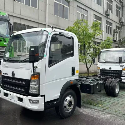 China Euro 5 6 4x2 New Used 3/5/8/10T Diesel Manual Howo Light Cargo Truck Flatbed Truck Side Wall Truck van Chassis for Sale