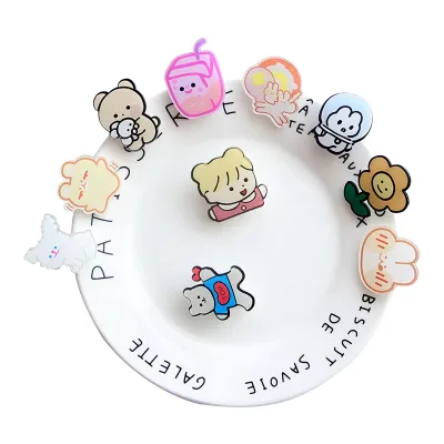 Cute Acrylic Small Plastic Paper Clips Decorative Paperclip Bookmarker for Book Stationery Office Supplies Desk