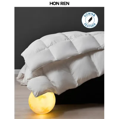 Luxury Feather Comforter Hotel-Style Fluffy Duvet Insert with Ultra-Soft Cotton Shell Medium Weight Feather Quilt for All Season