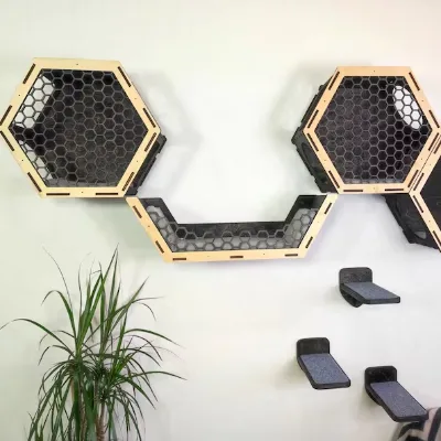 Modern Luxury Detachable Eco-friendly Solid Wood Pet House Horizontal Sliding Closure Climbing Viewing Platform Animal Patterns