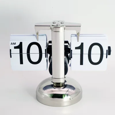 Retro Auto Flip Calendar Clock with Quartz Movement Battery Operated Table Clock