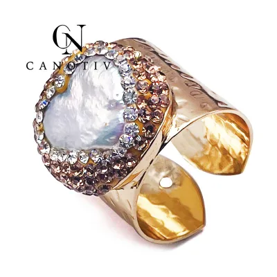 Fashion Colored Stone Natural Freshwater Pearl Rings Plated Gold Metal Baroque Inlay Crystal Women Rings Jewelry