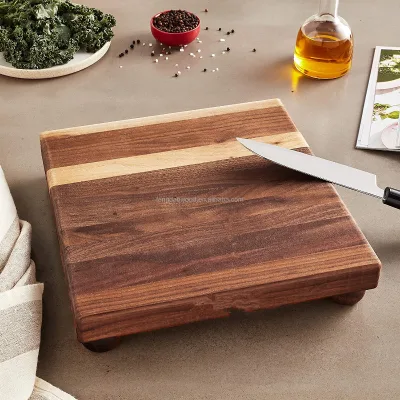 Creative Home Use Rustic Thick Square Acacia Wood Cutting Boards for Kitchen