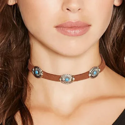 Vintage Bohemian Metal Flower Dish Turquoise Necklace Collar Simple Black Brown Geometric Necklace for Woman Jewelry Gift