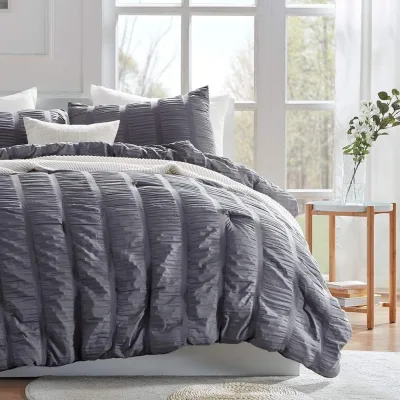 Stylish Seersucker Comforter Set 100% Polyester Soft Breathable with Hidden Stitches Solid Pattern 200TC Thread Count Family Use