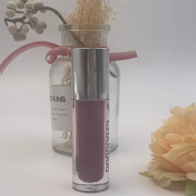 Glossy mirror lip glaze