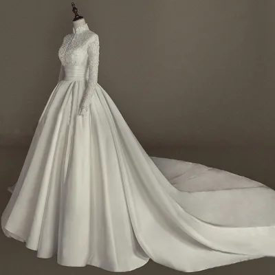 Customized Muslim Elegant High-Neck Appliques Long Sleeves White Wedding Dress 2026 Ball Gown Floor Length Sweep Bridal Gown