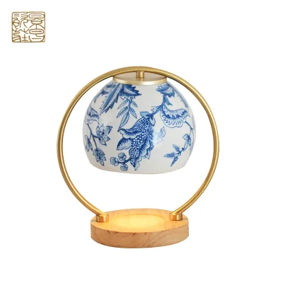 Electric Candle Melting Table Lamp Wax Melt Burner Aromatherapy Diffuser Table Lamp for Christmas Gift