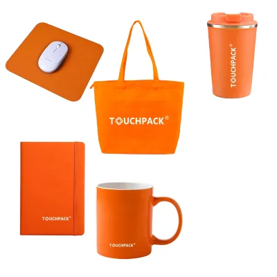 High Quality Good Price Promotional Gift Set Customized Logo Personalized T-shirt Mug Tote Bag Free Combination