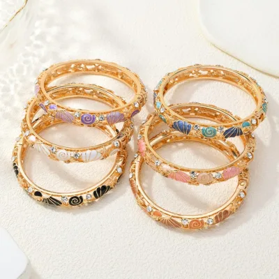 Luxury Rhinestone Shell Bangle Bracelet Women Vintage Souvenirs Colorful Conch Enamel Bangles