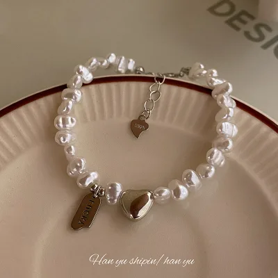 Edgy-Cute Baroque Pearl Heart Japanese-Korean Style Zinc Alloy Bracelet Chic Elegant Lucky Charm Pendant Bangle Unique Hand