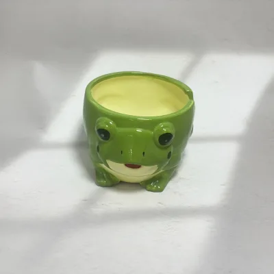 Cute Cartoon Animal Frog Shape Ceramic Porcelain Flower Pot with Customized Color for Home Garden Indoor/Outdoor Decoration