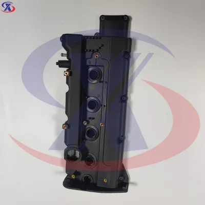 Engine Valve Cover with Gasket 2241023010 for Hyundais Tiburons Elantras 1996-2001