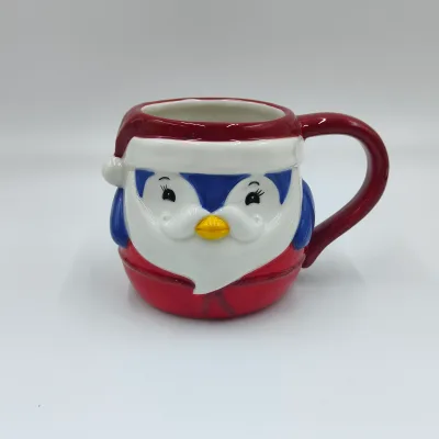 2025 Christmas Penguin Design 3D Ceramic Coffee Mug 12oz for Festive Holiday Greetings ODM