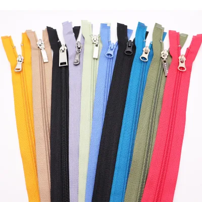 Customized No.3 No.5 Nylon Open & Closed Zipper Luggage Clothing Pants Plastic Placket Chain Pocket Chain Cap Chain Manufacturer
