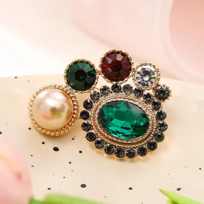 Vintage Design Pearl Crystal Fashion Elegant High-end Sense Personalized Trendy Light Luxury All-match Brooch