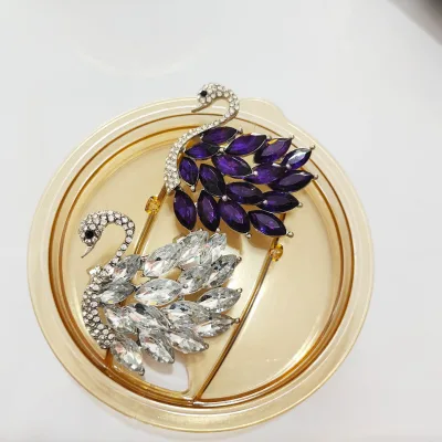 Hot New High-End Crystal Swan Brooch Fashion Animal Corsage Pin Accessory Accessories Brooch