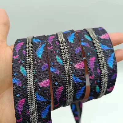 Hot Sale Colorful Nylon Zip for Clothing Zipper Tape #5 Printed Zipper Nylon Coil Zipper for Bag Accessories