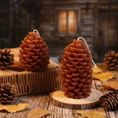 Handmade Creative Christmas Pine Cone Candles Paraffin Wax Decorative Ornaments for Home Bar Coffee Shop Parties Long Burning