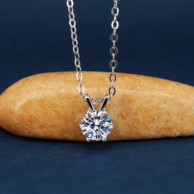 New Classic S925 Silver Necklace Temperament Simple Collarbone Chain Moissanite Necklace Female Factory Wholesale