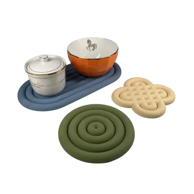 Reusable Silicone Trivet & Coaster Set of 3 Heat-Resistant Non-Slip Mats for Hot Pots Pans & Drinks Waterproof Easy to Clean