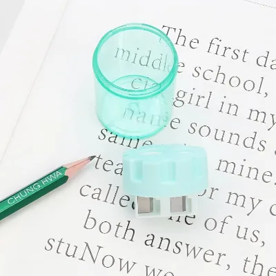 HIGH QUALITY MATERIAL MANUAL COMPACT COLORED HANDHELD PENCIL SHARPENER