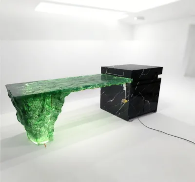 R017 Custom Clear Epoxy Resin Modern Convertible Desk Non-Toxic High Gloss Finish Unique Art Coffee Table Furniture