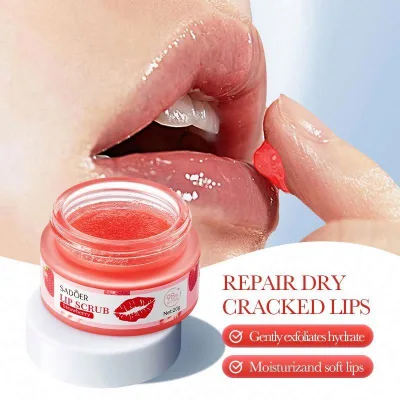 SADOER Lip Skin Care Products Strawberry Nourishing Scrub Korean Cosmetics Moisturizing Exfoliating Lip Balm for Women Beauty
