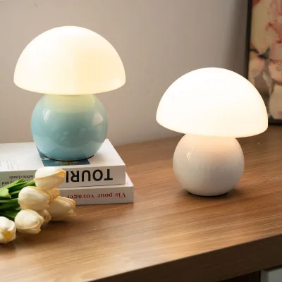 Modern Creamy Mushroom Shaped Ceramic Table Lamp Bedroom Bedside Study Room Night Light Decorative Small Night Light for Bedroom
