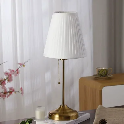 American Elegant Pull Chain Table Lamp Vintage Fabric Shade Table Lamp for Bedside Study Decor