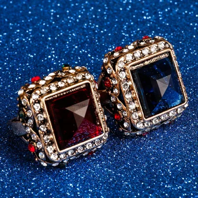 Gold Square Rhinestone Ring for Women Fashion Wedding Party Jewelry Gift Wholesale
