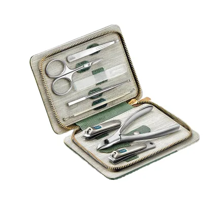 High Quality Stainless Steel Box Luxurious 8-Piece Manicure Set Beautiful Nail Clippers Featuring Deerskin Velvet Zipper