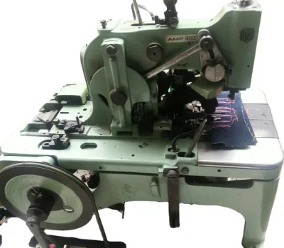 Usa Made Used Jeans Buttonhole Sewing Machine Head Recees 104 Factory Directly Sell with Cheap Price Good Condition