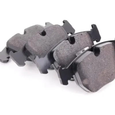 Manufacturer Carbon Fiber/Ceramic/Semi Metallic Friction Pad Auto Disc Brake Pad for BMW 5 7 X5 E38 E39 34112157589 D681