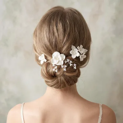 AP-4145T-6 Factory Wholesale Silver Ivory White Clay Flowers Three Pieces Floral Hair Pins Set Wedding Bridal Accessories