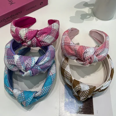 Hot Wide-brimmed Headband Korean Celebrity Knotted Braided Simple Ins Hair Accessories Wholesale Cross Face Washing Headband
