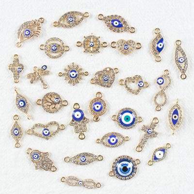 Metal Zinc Alloy with Rhinestone Evil Pendant Charms for Bracelet Heart Shape