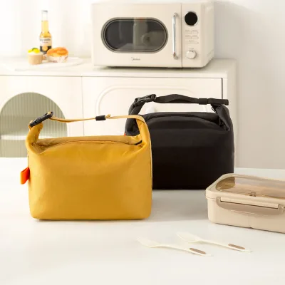 300D Luxury Insulated Waterproof Casual PEVA Lined Zipper Closure Customized Tote Cooler Bags with Handles for Work & Commute