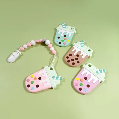 Wholesale Newborn Safe Baby Essentials Silicone Pacifier Clips