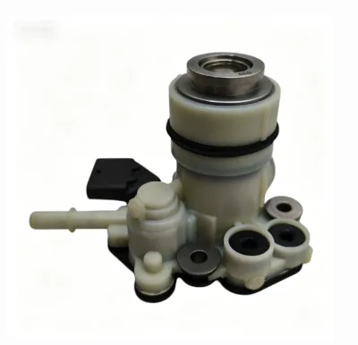 The Automotive Urea Pump Is Suitable for Shanghai MAXUS T60 2.0 diesel Engine / C00888853 / Factory Direct Sale
